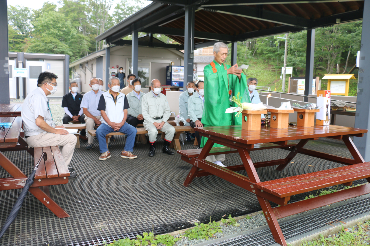 家畜の御霊を供養
獣魂慰霊祭
